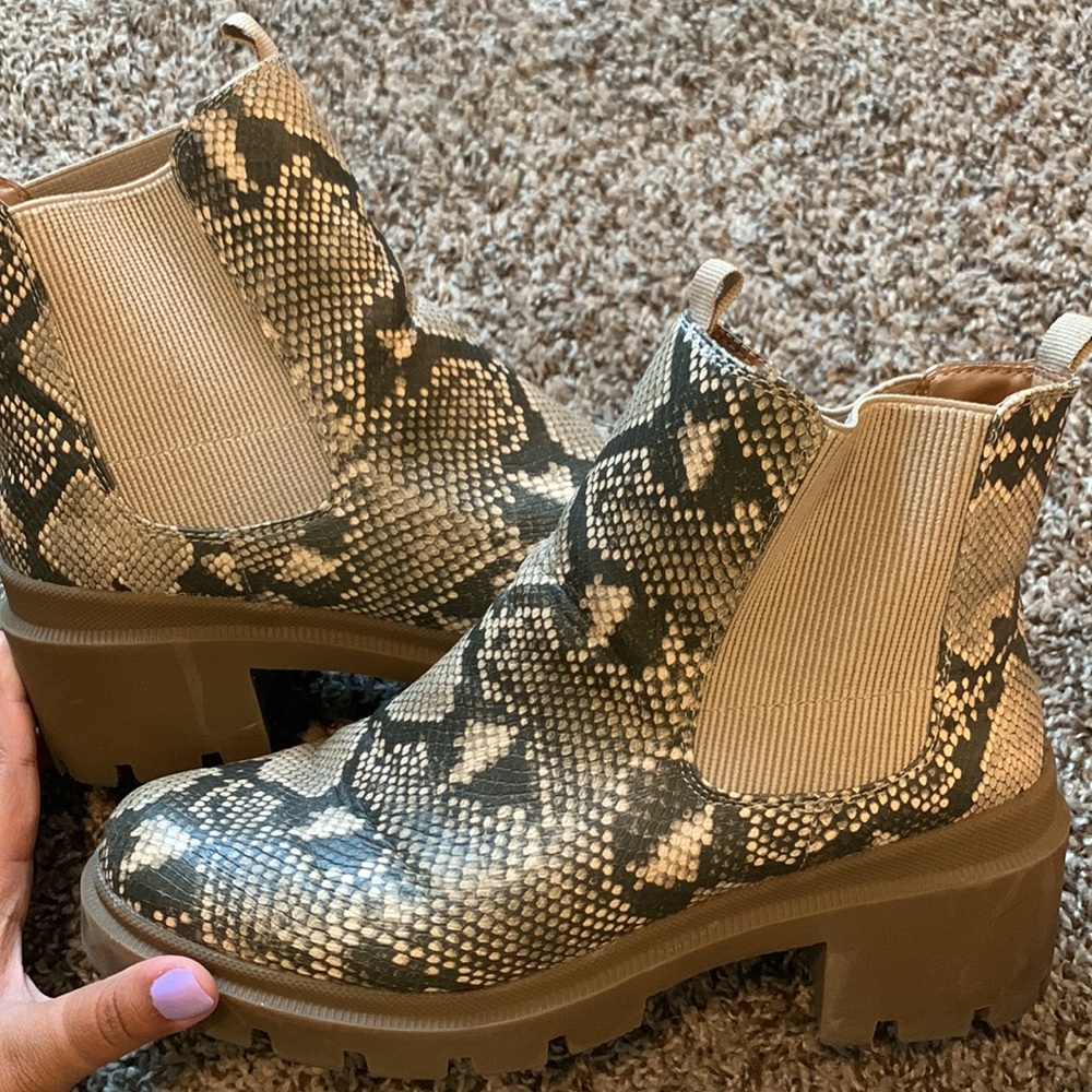 Snake Boots